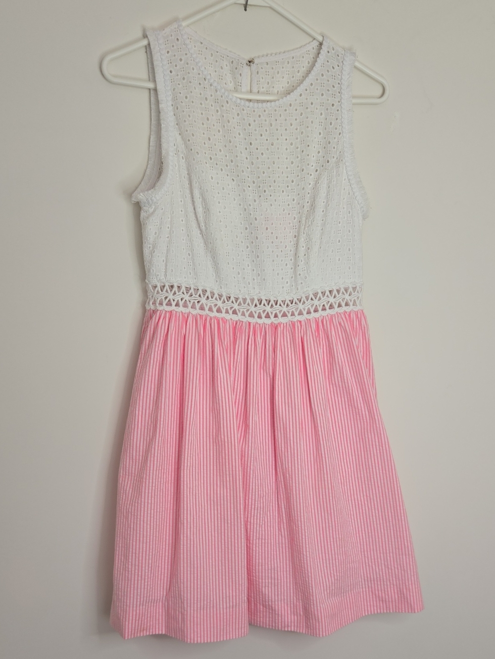 Lilly Pulitzer Pink Eyelet Seersucker Cotton Dress Pockets Preppy Feminine 6